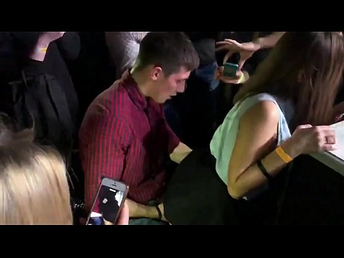 ❤️ Ҷинси воқеӣ дар клуби шабонаи Русия. Духтари 18-солаи рус дар мақъад ва мањбал дар клуби шабона сих дод ❌ Шлюсҳо дар порно tg.mouthporn.ru